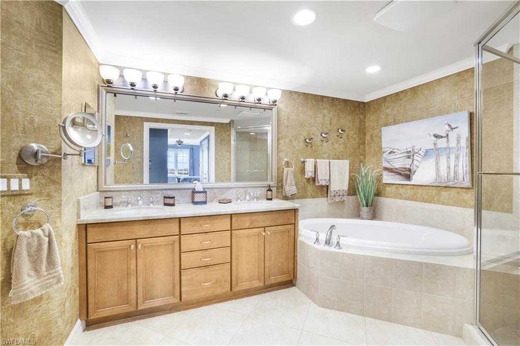 NORTH STAR YACHT CLUB - Residential