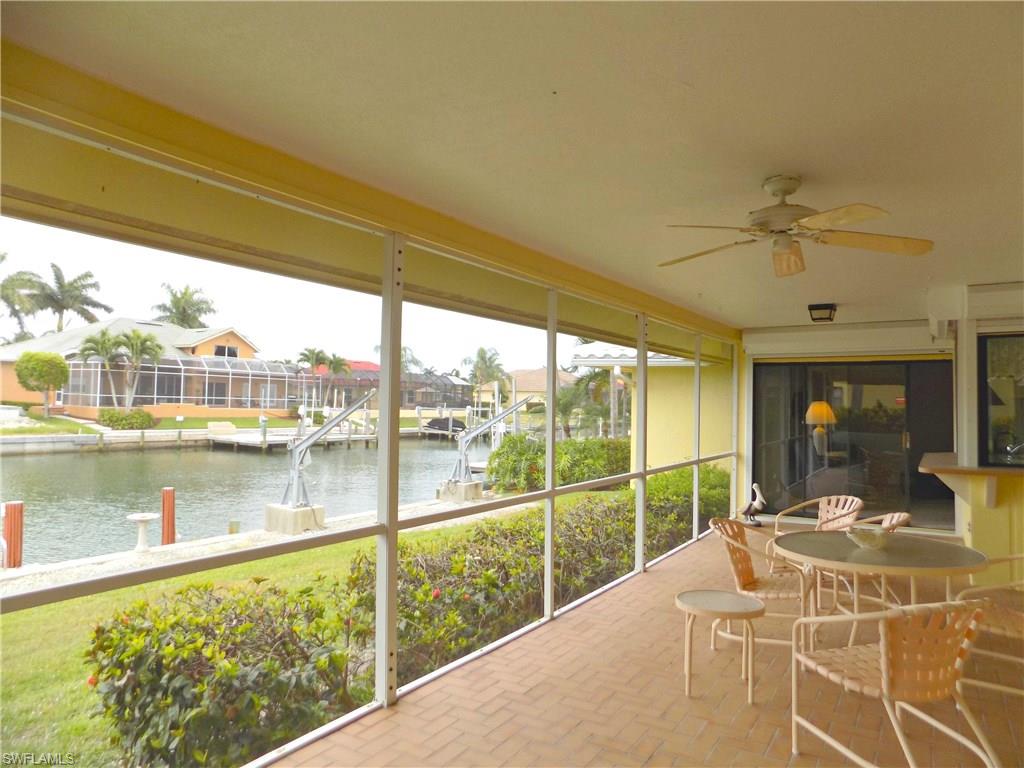 MARCO BEACH - Residential