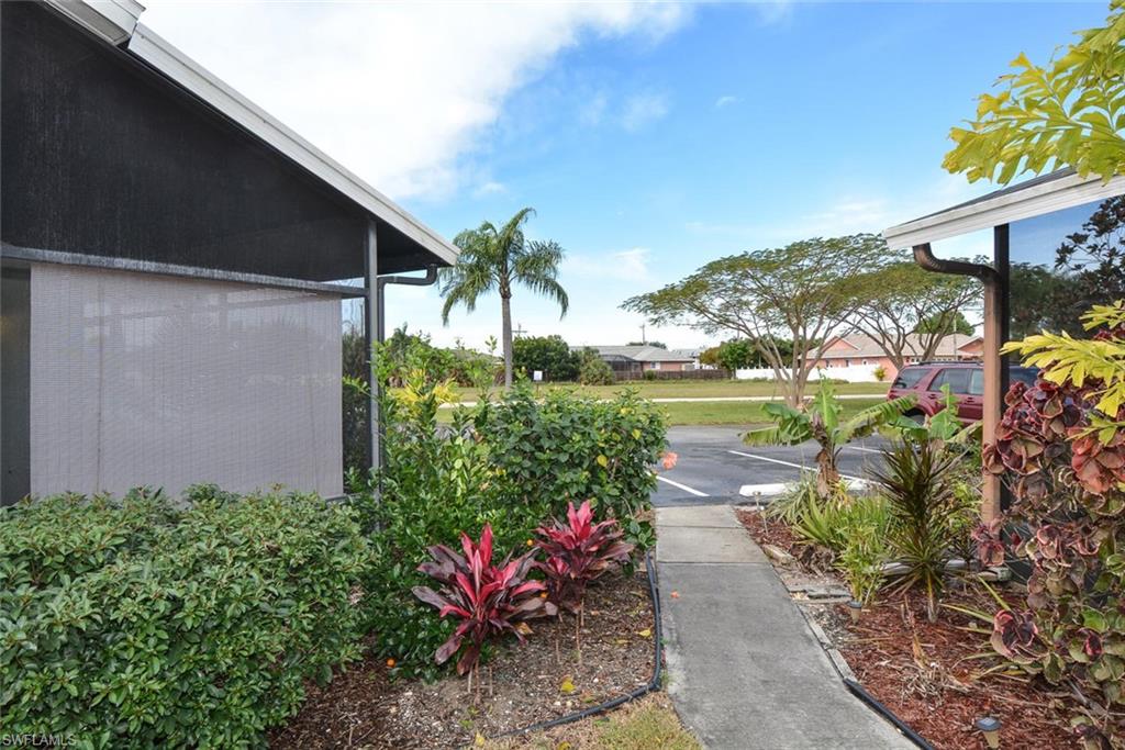 COURTYARDS OF CAPE CORAL SOUTH - Residential