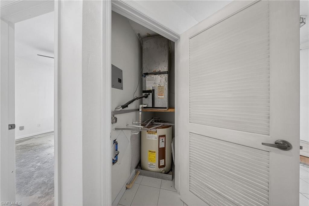 SILVER OAKS - Residential