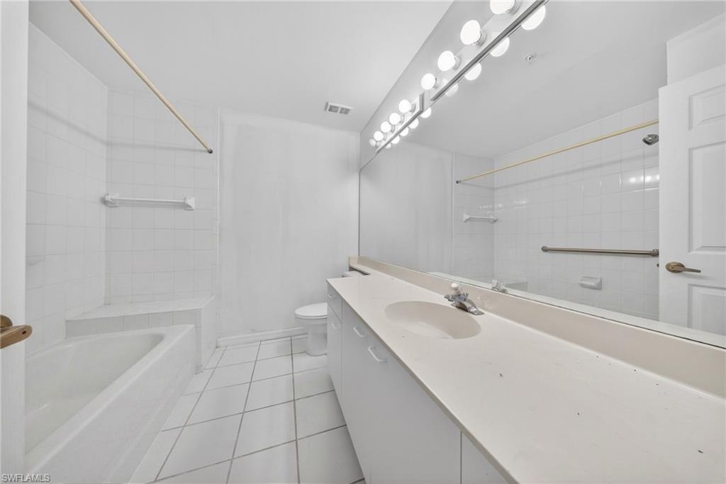 SILVER OAKS - Residential