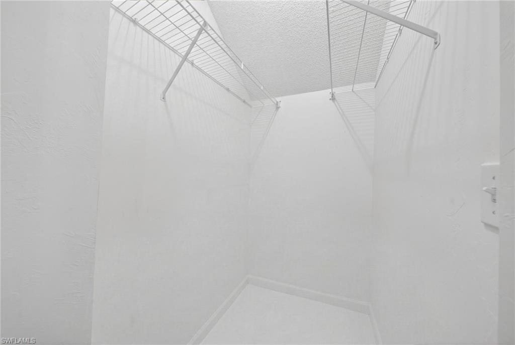 SILVER OAKS - Residential