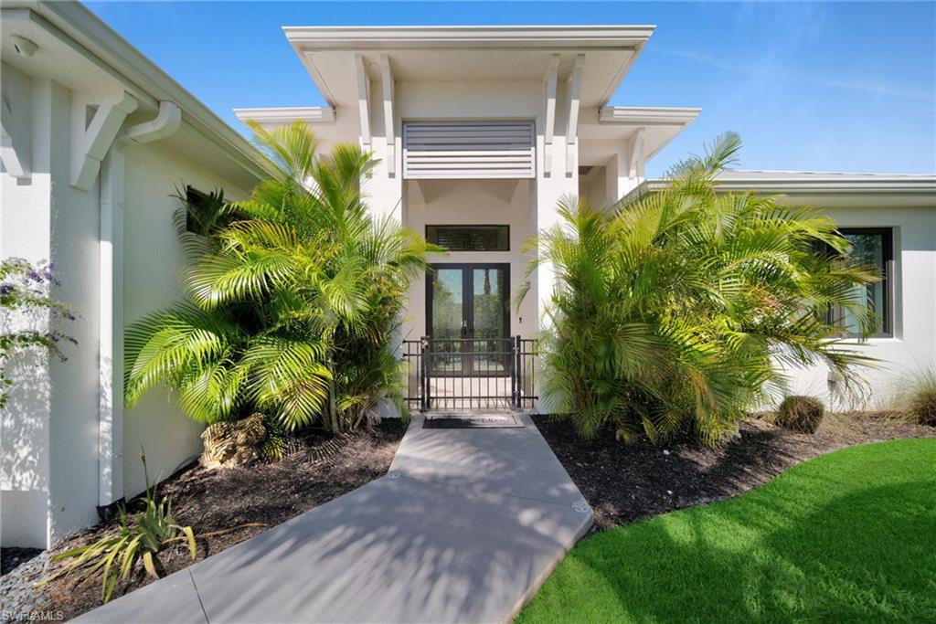 2405 SW 11th AVE
