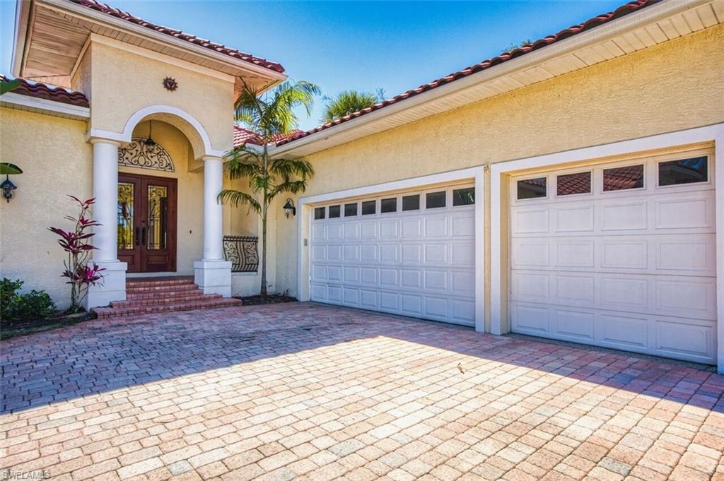 BELLE MEADE - Residential