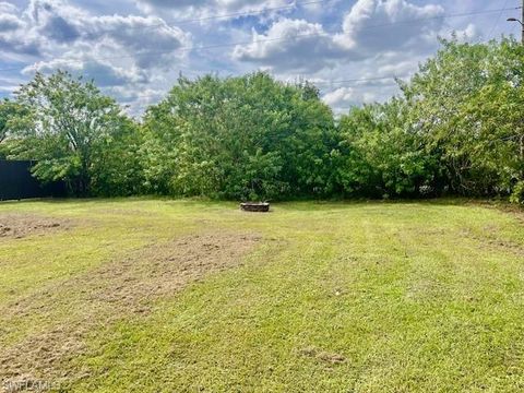 A home in CLEWISTON