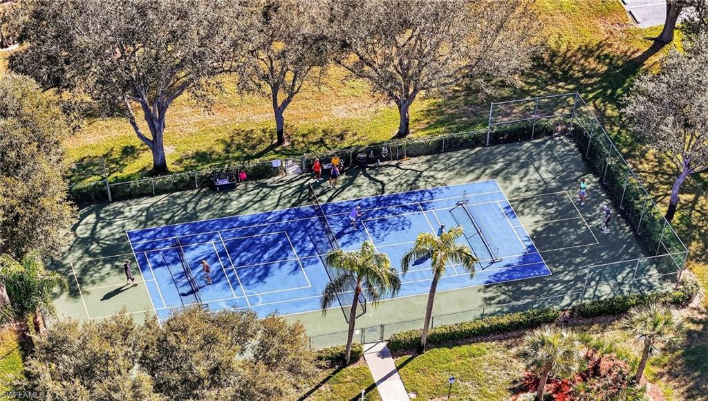 CHATHAM SQUARE - Residential