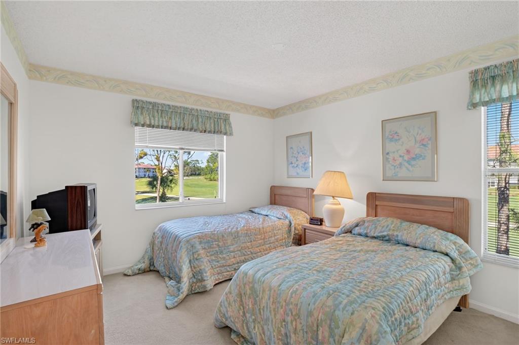 CHATHAM SQUARE - Residential