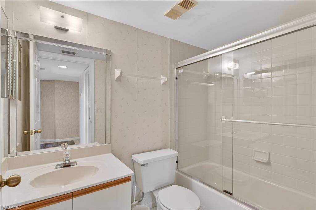 CHATHAM SQUARE - Residential