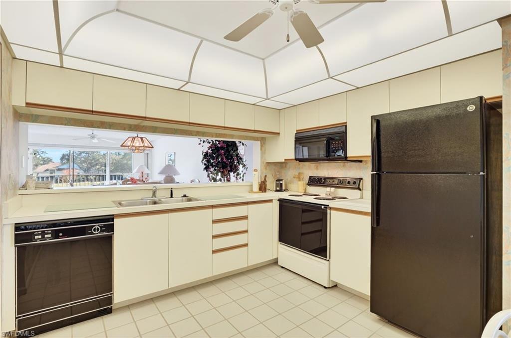 CHATHAM SQUARE - Residential