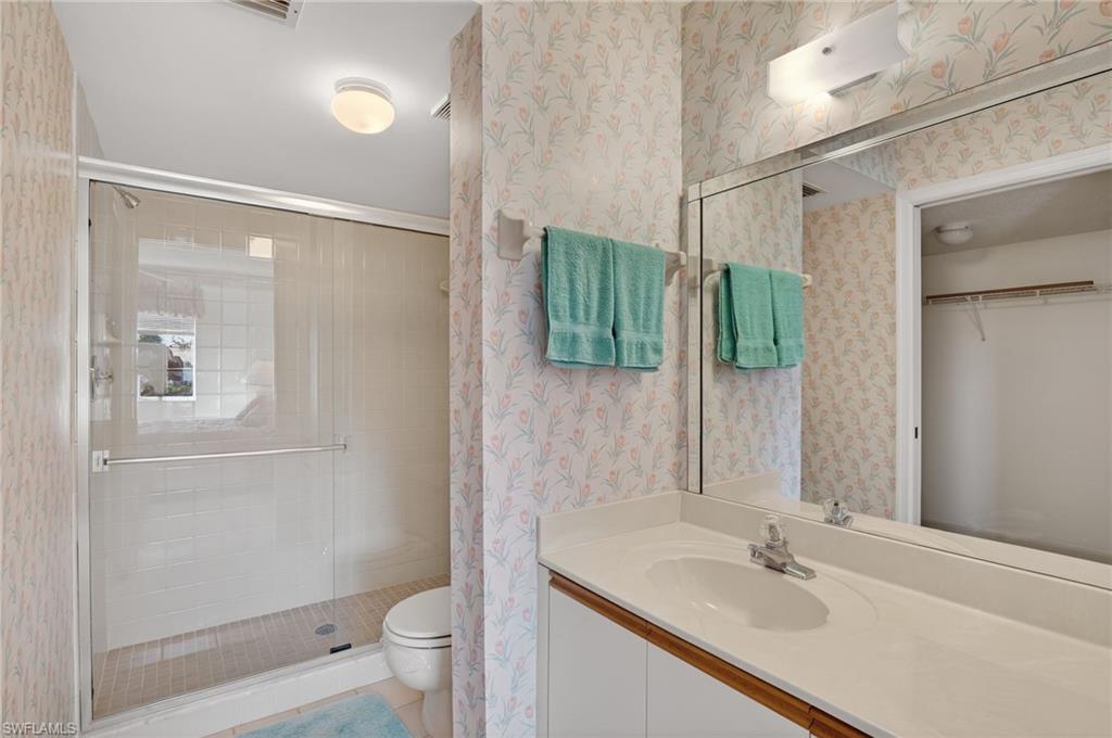 CHATHAM SQUARE - Residential