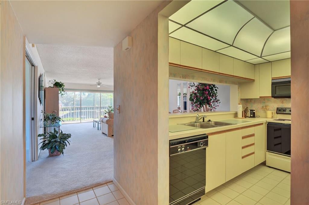 CHATHAM SQUARE - Residential