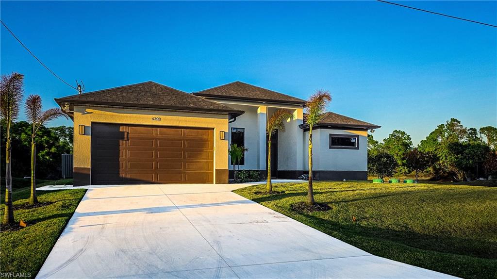 LEHIGH ACRES - Residential