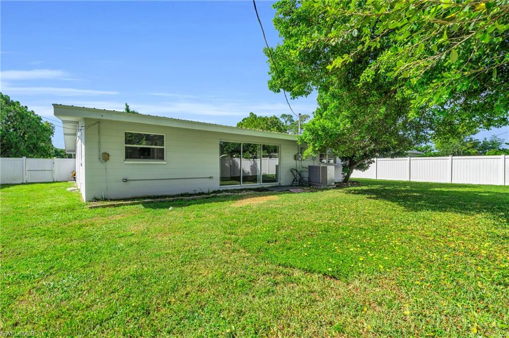 Fort Myers Villas - Residential