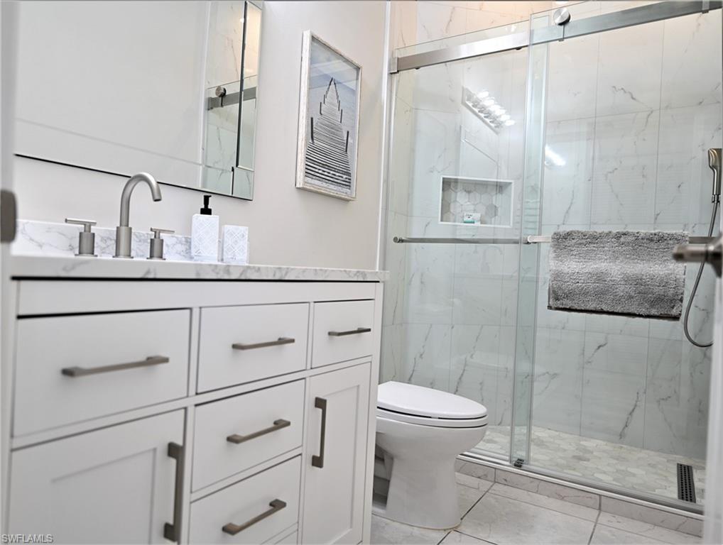 BAREFOOT BEACH - Residential Lease