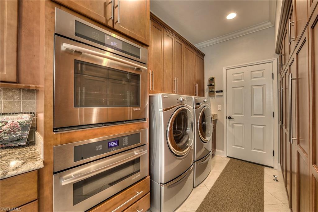 CROSS CREEK ESTATES - Residential