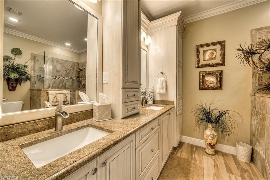 CROSS CREEK ESTATES - Residential