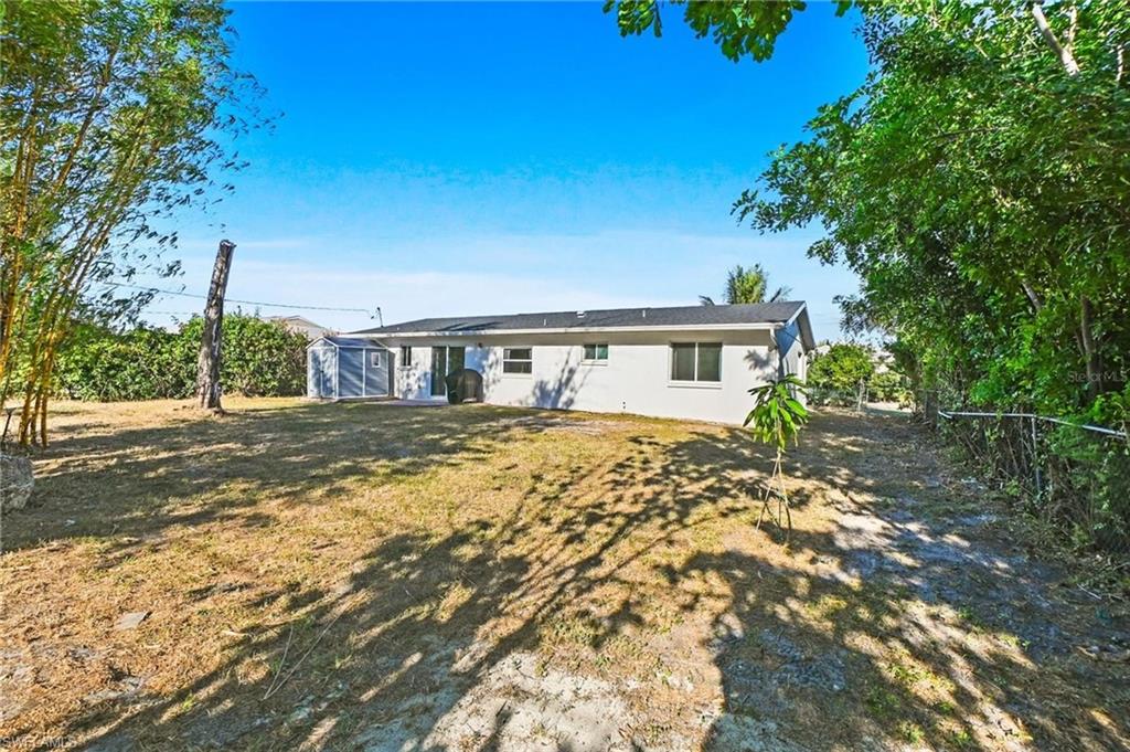 SAN CARLOS PARK - Residential