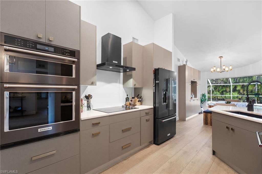 BERKSHIRE LAKES - Residential