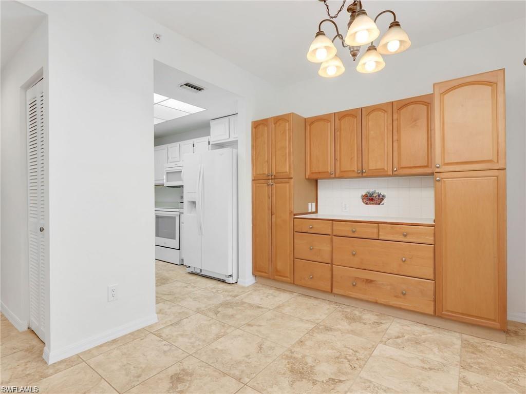 SPANISH WELLS - Residential