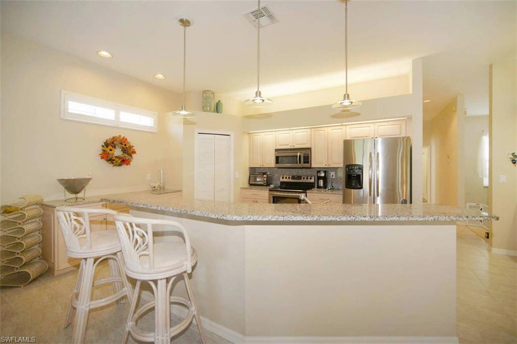 OLDE HICKORY GOLF & COUNTRY CLUB - Residential