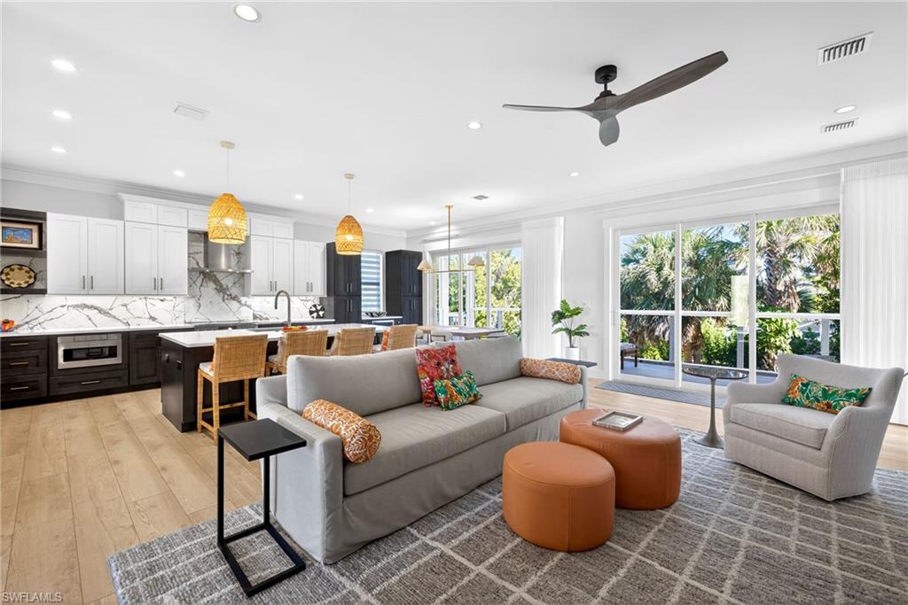 SEAGRAPE - Residential