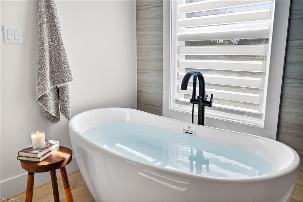 SEAGRAPE - Residential