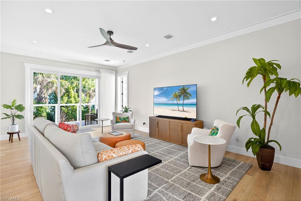 SEAGRAPE - Residential