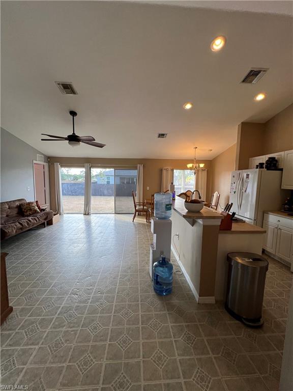 GATOR CIRCLE - Residential