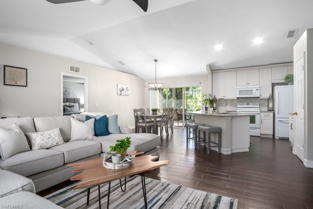 GOLDEN GATE ESTATES - Residential