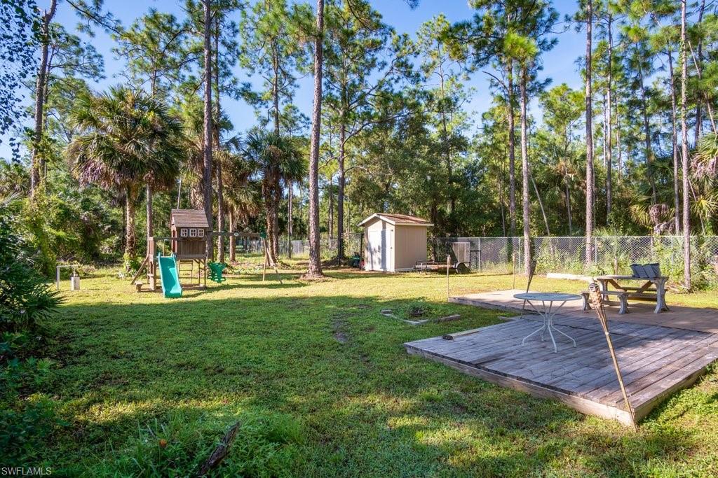 GOLDEN GATE ESTATES - Residential