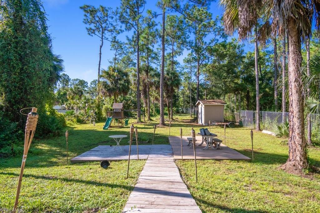 GOLDEN GATE ESTATES - Residential