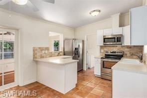 LAKE FOREST - Residential