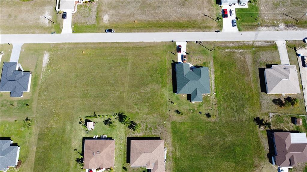 CAPE CORAL - Land