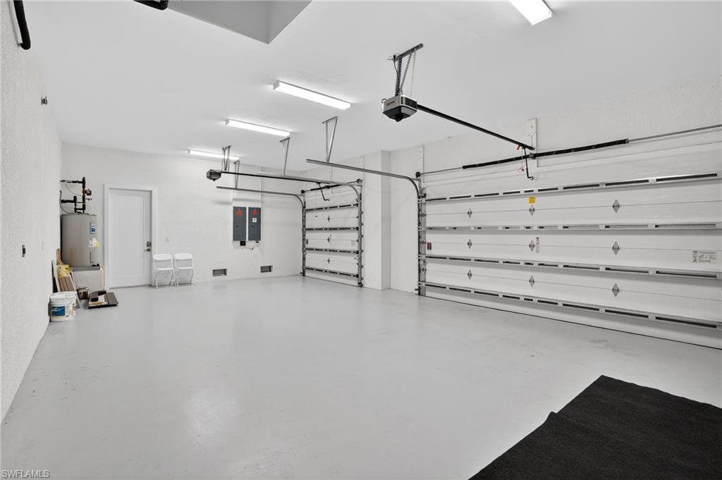 MARCO BEACH - Residential