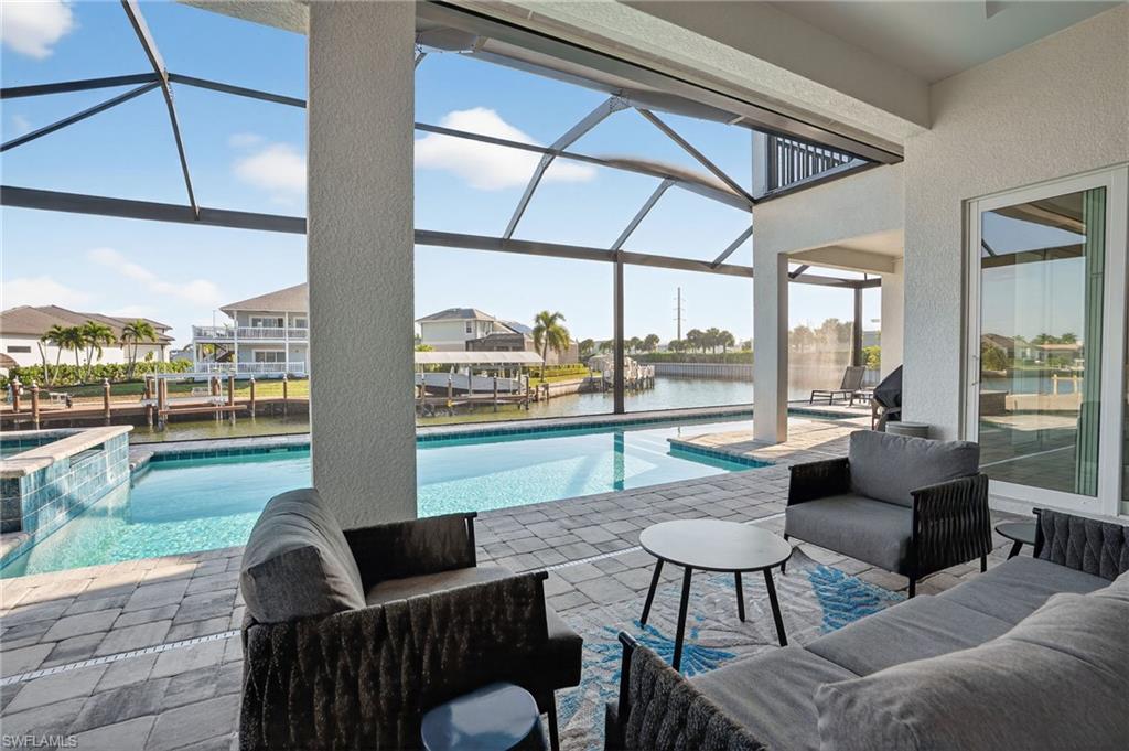 MARCO BEACH - Residential