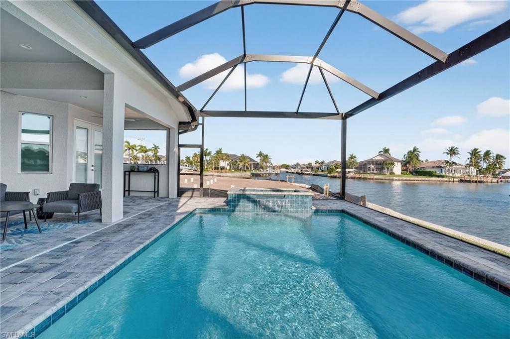 MARCO BEACH - Residential