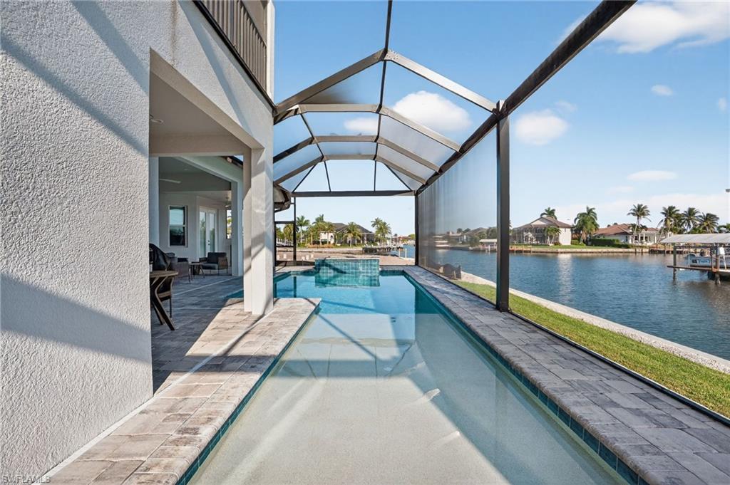 MARCO BEACH - Residential