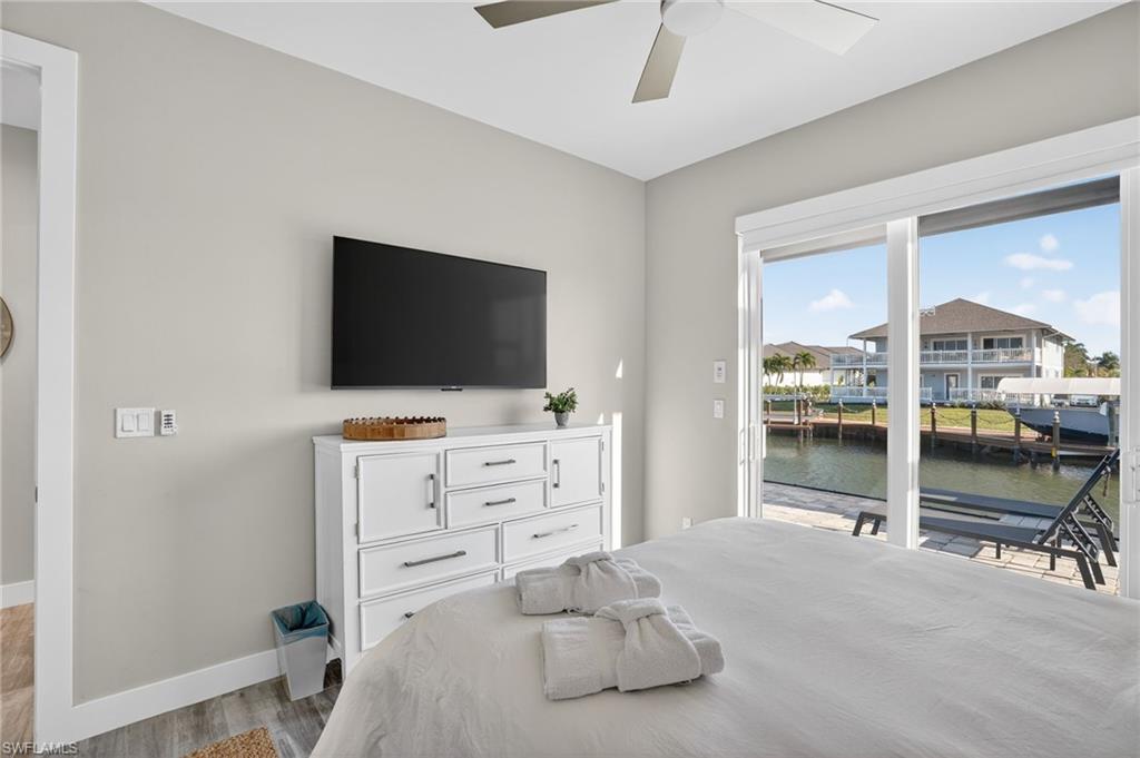 MARCO BEACH - Residential