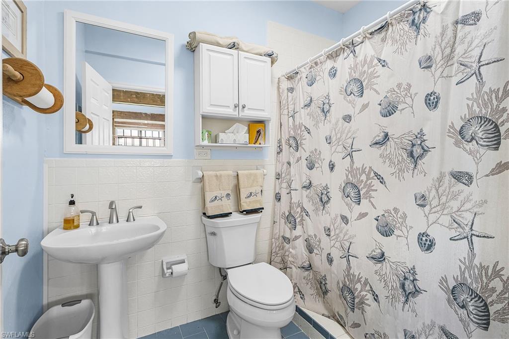 BAYVIEW ACRES - Residential