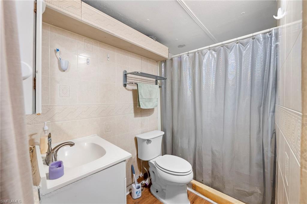 HENDERSON CREEK PARK - Residential