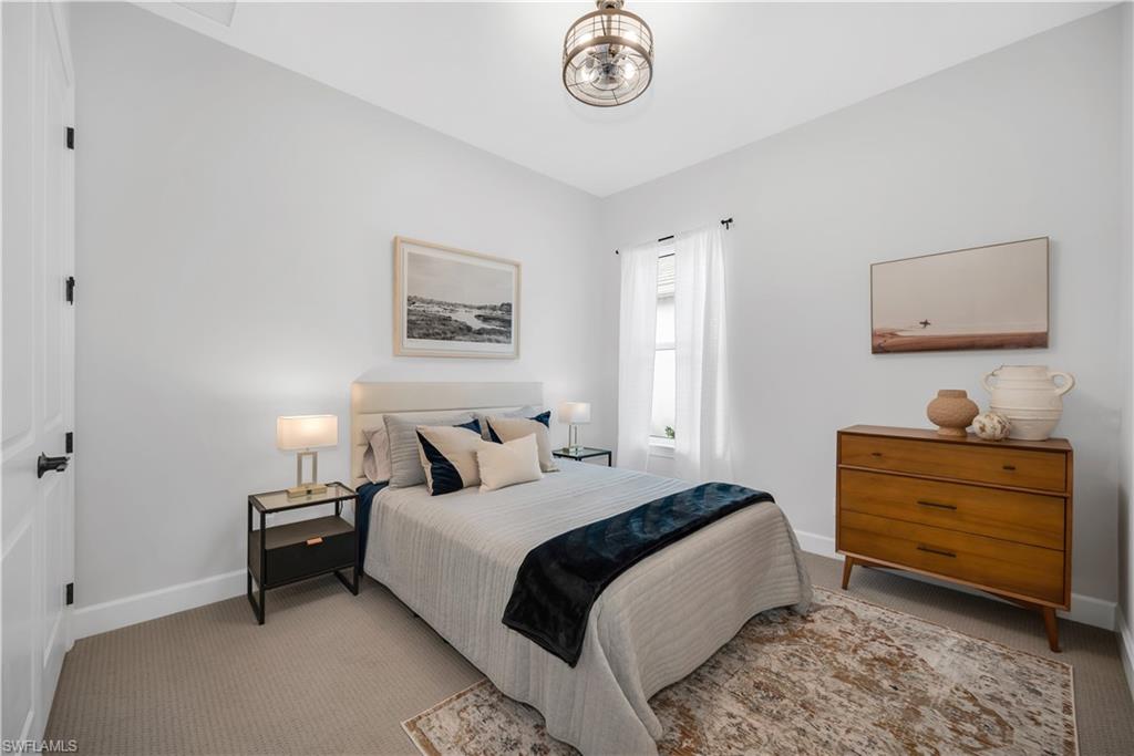 ESPLANADE LAKE CLUB - Residential