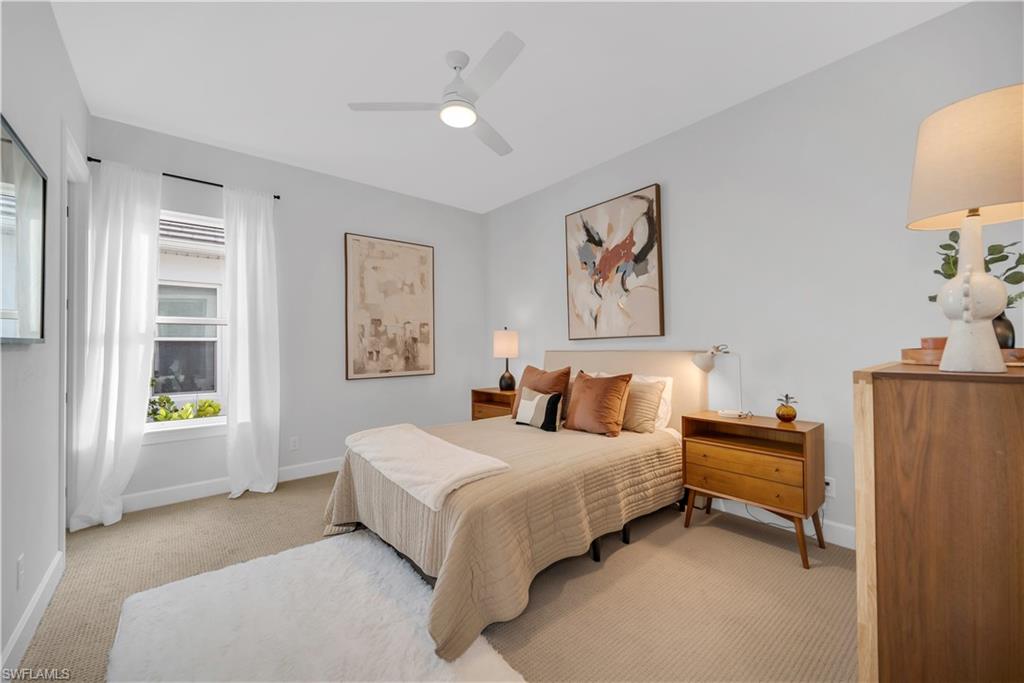 ESPLANADE LAKE CLUB - Residential