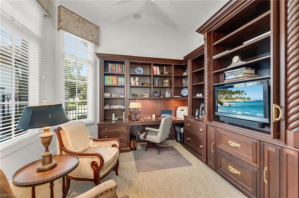 ISLA VISTA - Residential