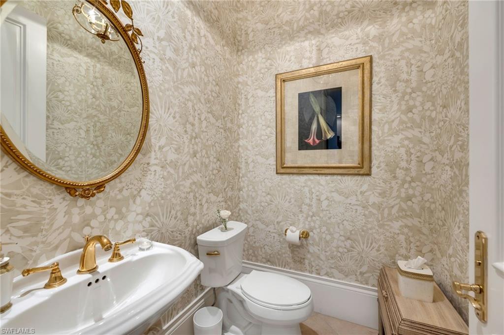 ISLA VISTA - Residential