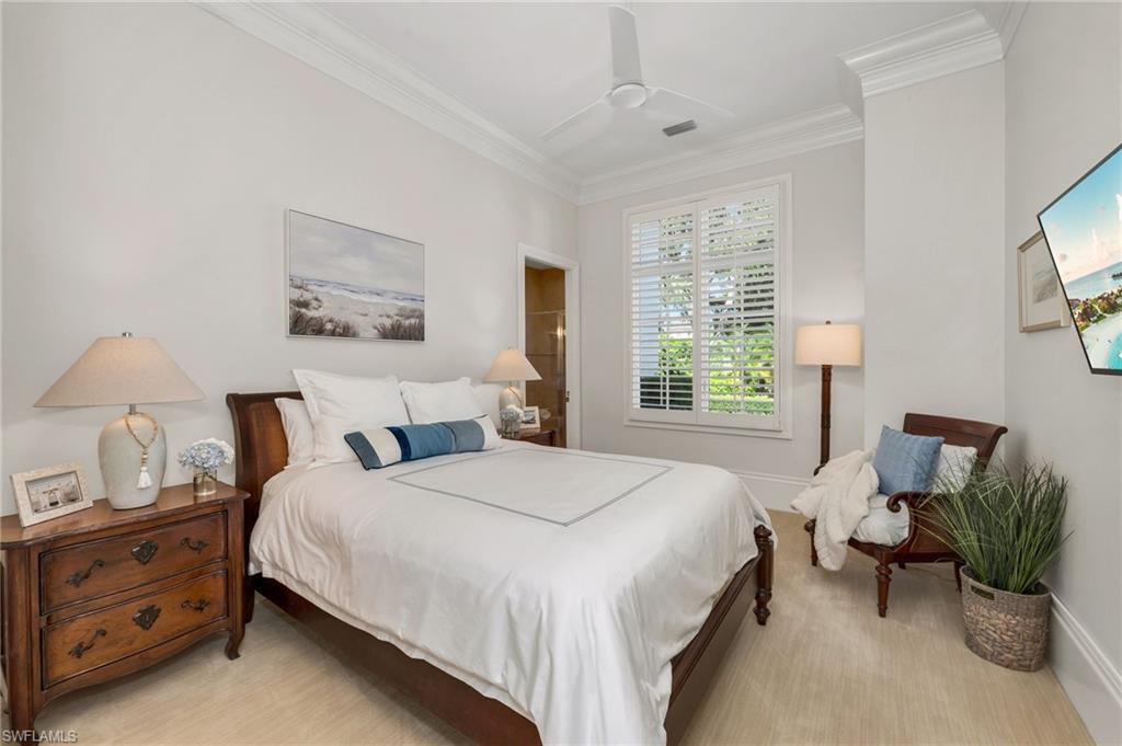 ISLA VISTA - Residential