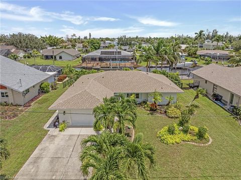6156 Cocos DR FORT MYERS FL 33908