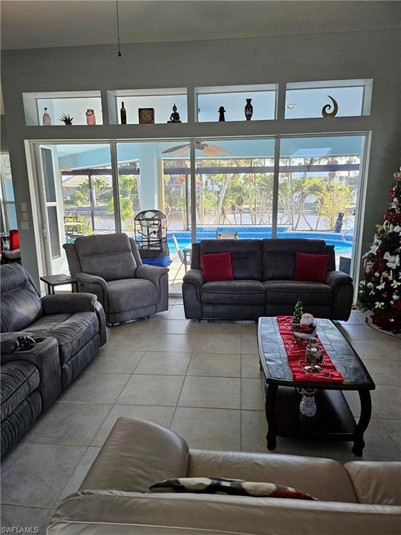 ALDEN PINES FIRST ADD - Residential