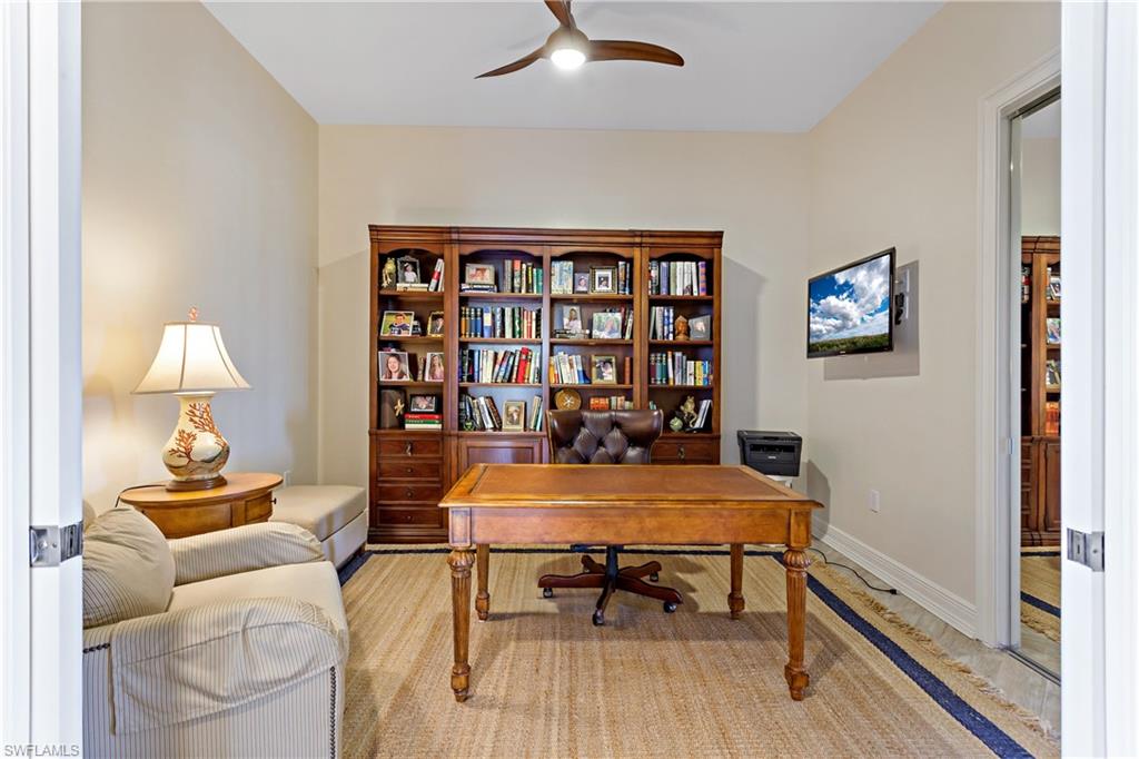 BEACHCOMBER CONDO - Residential