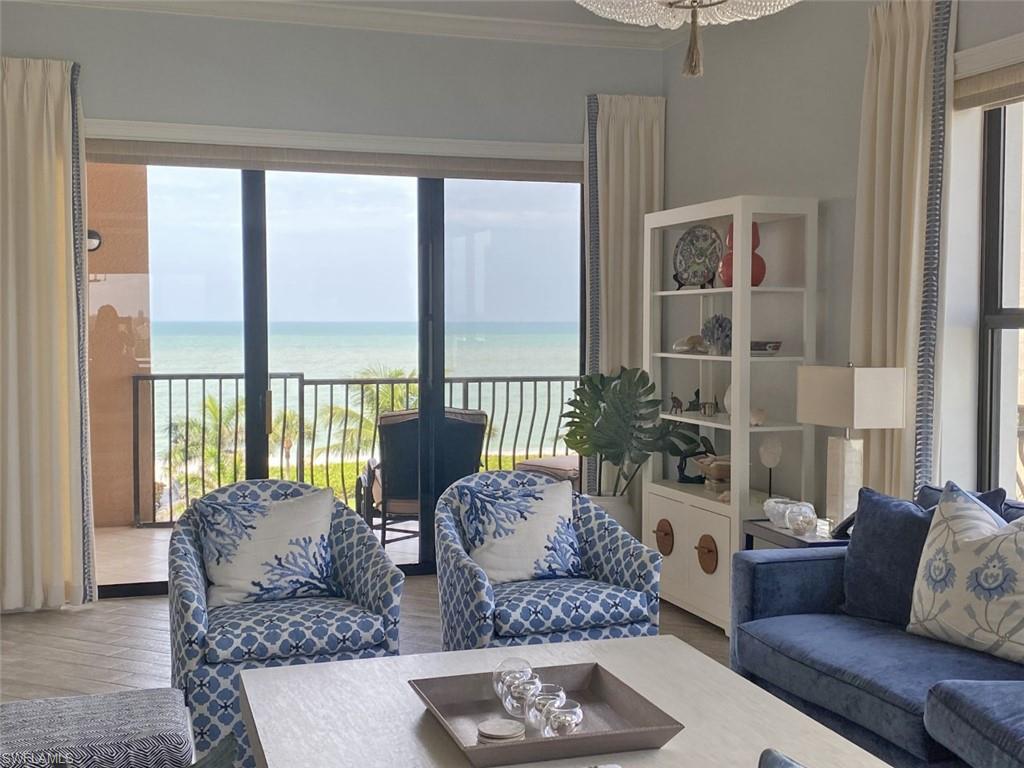 BEACHCOMBER CONDO - Residential