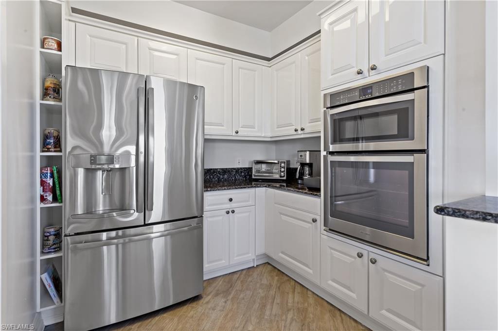 BEACHCOMBER CONDO - Residential